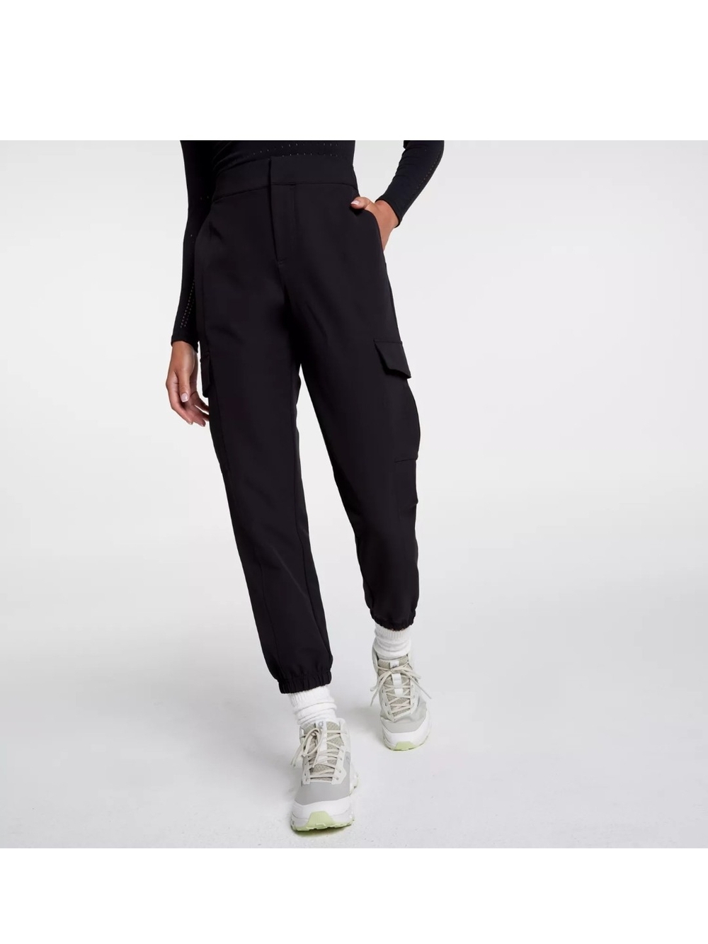 CALIA by Carrie Underwood Black Cargo Joggers
